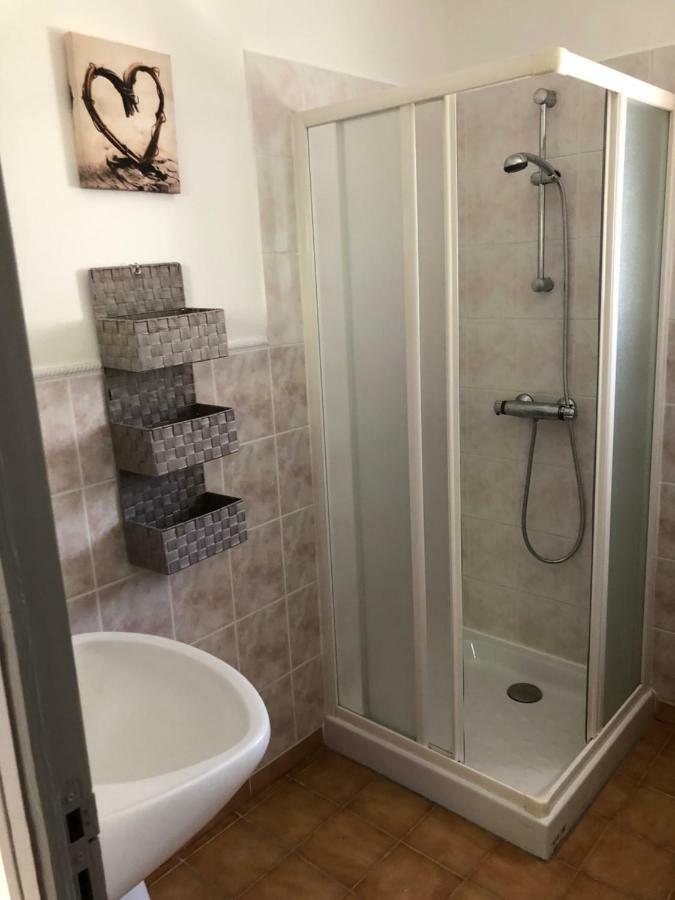 Maison D'En Face Салава Екстериор снимка